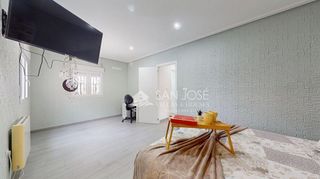 Chalet en venta en Novelda