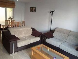 Piso en alquiler en Las Islas en Sagunto