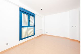 Piso en alquiler en Sur - PAU 4 en Móstoles