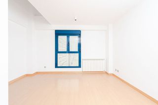 Piso en alquiler en Sur - PAU 4 en Móstoles