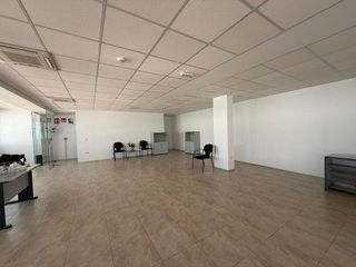 Nave industrial en alquiler en Churriana en Málaga