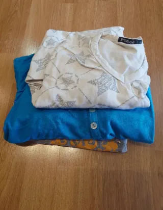 Set di tre maglioni taglia S