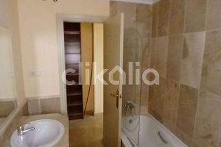 Piso en venta en Bola de Oro - Serrallo en Granada