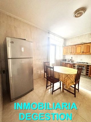 Piso en venta en Linares