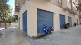 Local comercial en venta en Natzaret en Valencia