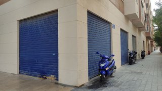 Local comercial en venta en Natzaret en Valencia