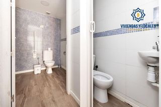 Local comercial en venta en Barrio de Zaidín en Granada
