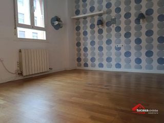 Piso en venta en Santa Rosa - Valdeolleros en Córdoba