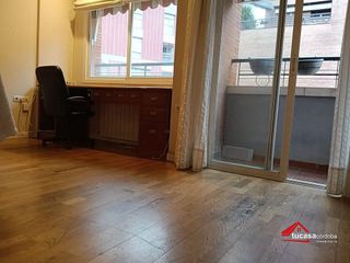 Piso en venta en Santa Rosa - Valdeolleros en Córdoba