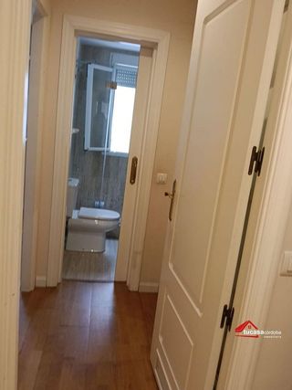 Piso en venta en Santa Rosa - Valdeolleros en Córdoba