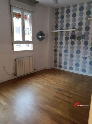 Piso en venta en Santa Rosa - Valdeolleros en Córdoba