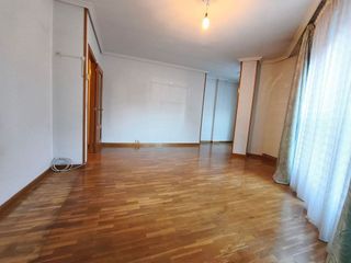 Piso en venta en Ave María en Palencia