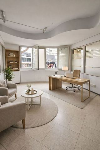 Oficina en alquiler en Platja Llarga en Castell-Platja d´Aro