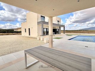 Casa en venta en Pinós