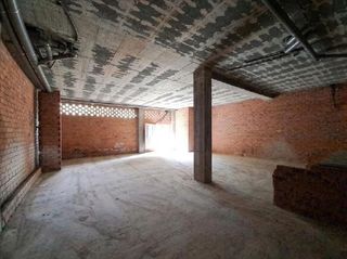 Local comercial en alquiler en Zona Fernández Ladreda en Pontevedra