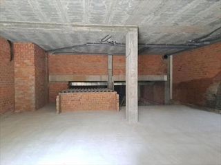 Local comercial en alquiler en Zona Fernández Ladreda en Pontevedra