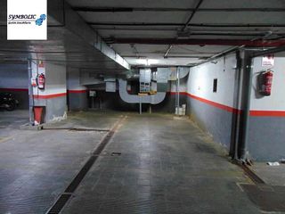 Garaje en alquiler en Recoletos en Madrid