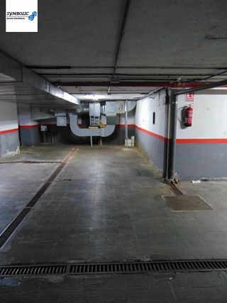 Garaje en alquiler en Recoletos en Madrid