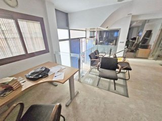 Local comercial en venta en Centro en Almería