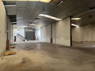 Nave industrial en venta en Meco pueblo en Meco