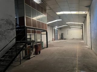 Nave industrial en venta en Meco pueblo en Meco