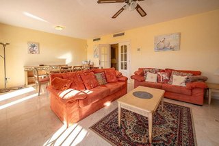 Piso en venta en Calaburra - Chaparral en Mijas