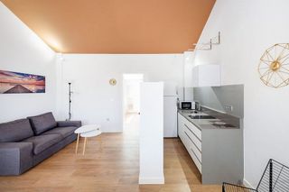 Edificio en venta en Zubia (La)