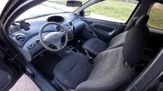 Toyota Yaris 2000