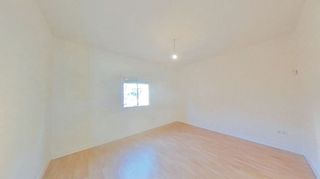 Piso en venta en Peñagrande en Madrid