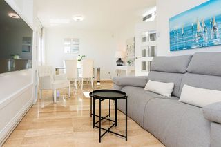 Piso en venta en Elviria en Marbella