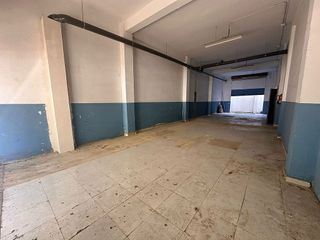 Nave industrial en alquiler en En Corts en Valencia