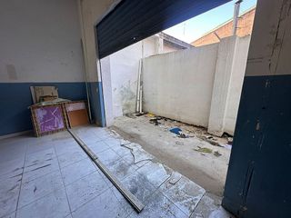 Nave industrial en alquiler en En Corts en Valencia