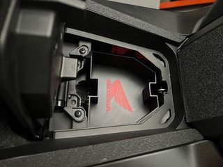 Honda ADV 350 - Caja Organizadora Depósito