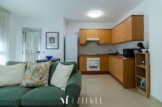 Piso en alquiler en Santa Catalina - Canteras en Palmas de Gran Canaria(Las)