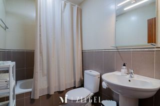 Piso en alquiler en Santa Catalina - Canteras en Palmas de Gran Canaria(Las)