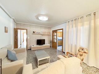 Piso en alquiler en Novelda