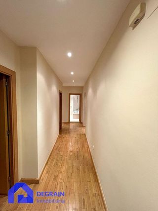 Piso en alquiler en Tenderina Alta - Fozaneldi en Oviedo