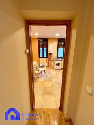 Piso en alquiler en Tenderina Alta - Fozaneldi en Oviedo