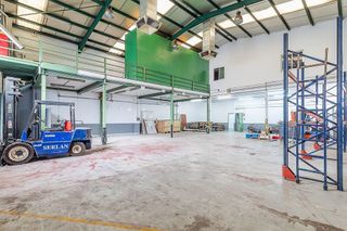 Nave industrial en alquiler en Casco Histórico de Vallecas en Madrid