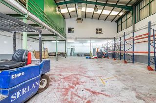 Nave industrial en alquiler en Casco Histórico de Vallecas en Madrid