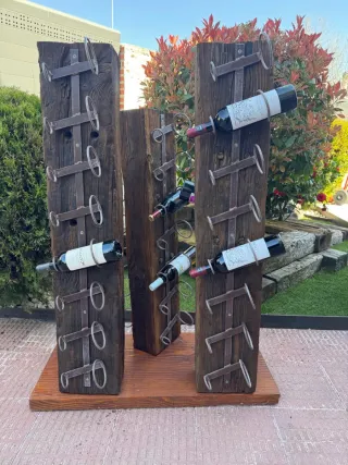 Botellero rústico madera y metal