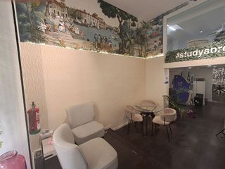 Local comercial en alquiler en Sant Gervasi - Galvany en Barcelona