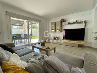Chalet en alquiler en Montepilar en Eliana (l´)