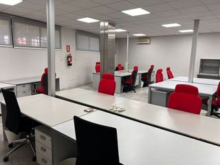 Oficina en alquiler en Pisa en Mairena del Aljarafe