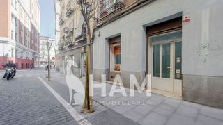 Local comercial en venta en Embajadores - Lavapiés en Madrid