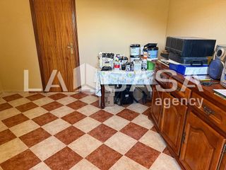 Chalet en venta en Montequinto en Dos Hermanas