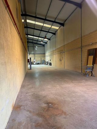 Nave industrial en venta en Arcas Reales - Pinar del Jalón en Valladolid