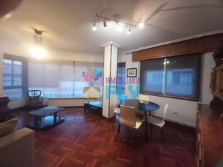 Piso en alquiler en Universidad en Ourense