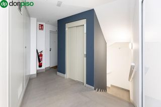 Piso en venta en Camino de Ronda - Rosaleda en Granada