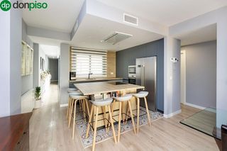 Piso en venta en Camino de Ronda - Rosaleda en Granada